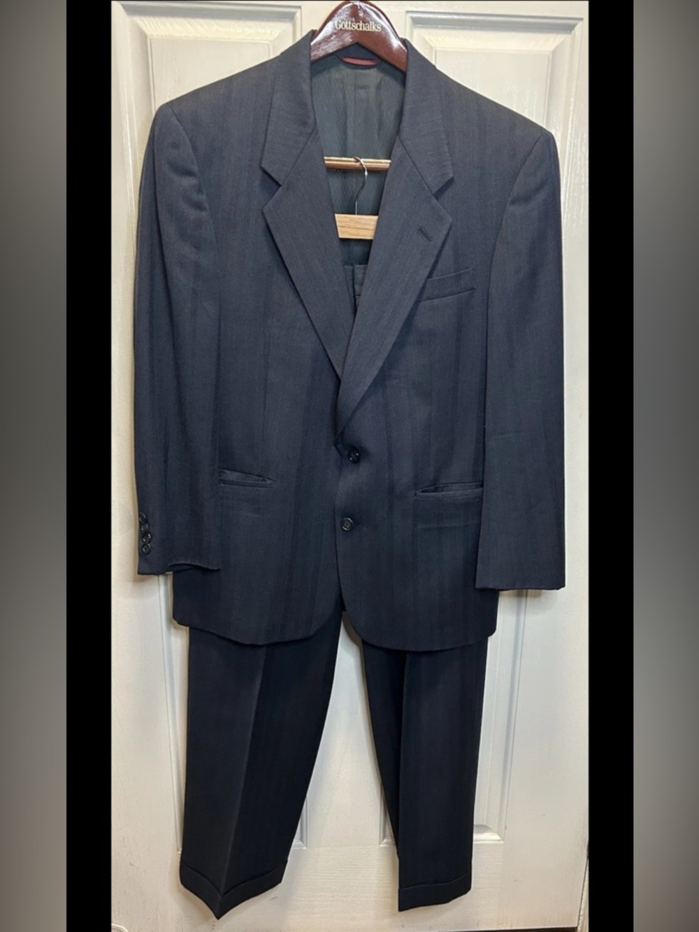 Hart Schaffner Marx Suit 40R 32x30 Dillard’s Wool 2pc Gray Pinstripe Excellent
